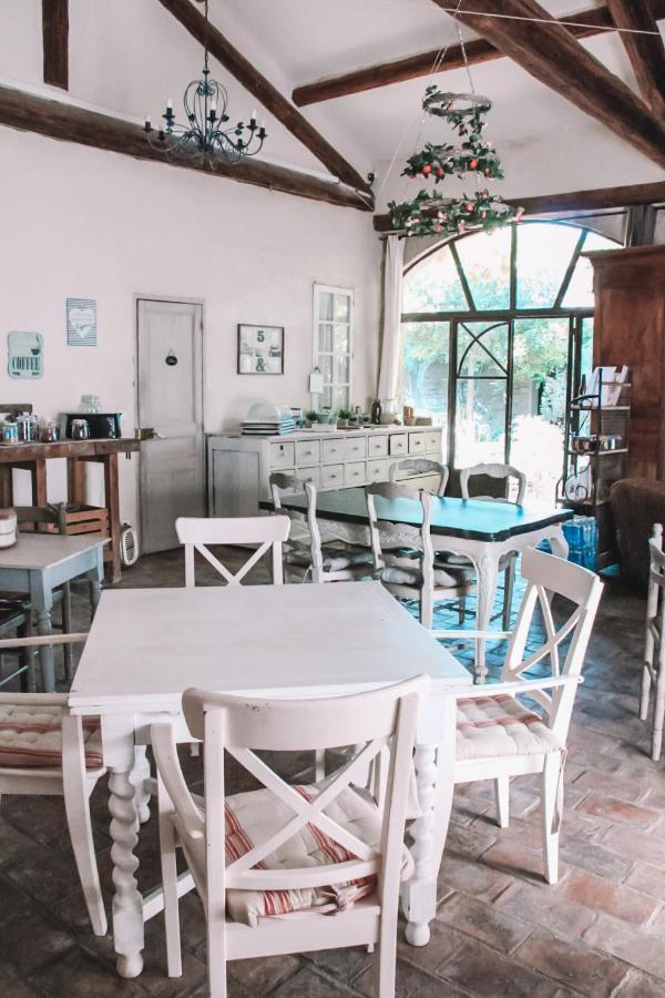 La Bastide Des Songes - Demeure D'Hotes Robion en Luberon Экстерьер фото